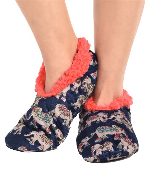 foot slippers for women.